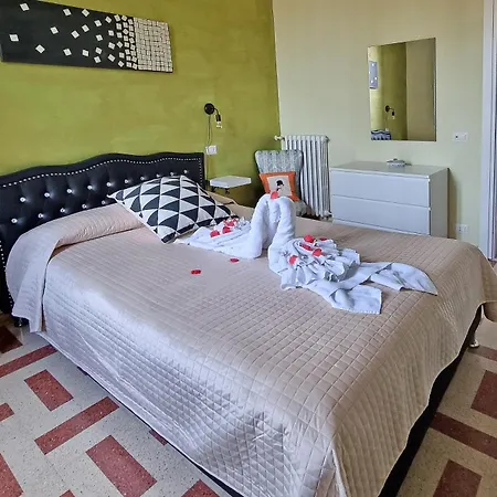 Martin 4* Roma